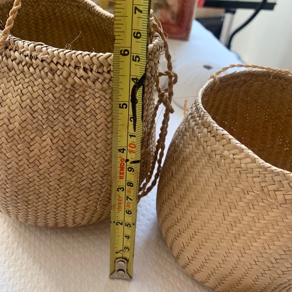 Sweet Cross body Small Handwoven Bag/ Purse Plus Two Smaller A Set Storage Cute - Picture 5 of 11